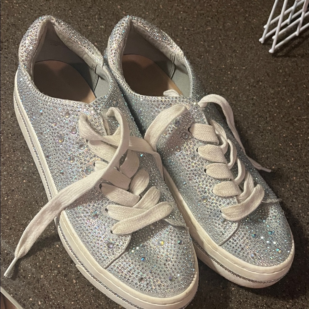 Crown & Ivy Glittering Silver Sneakers